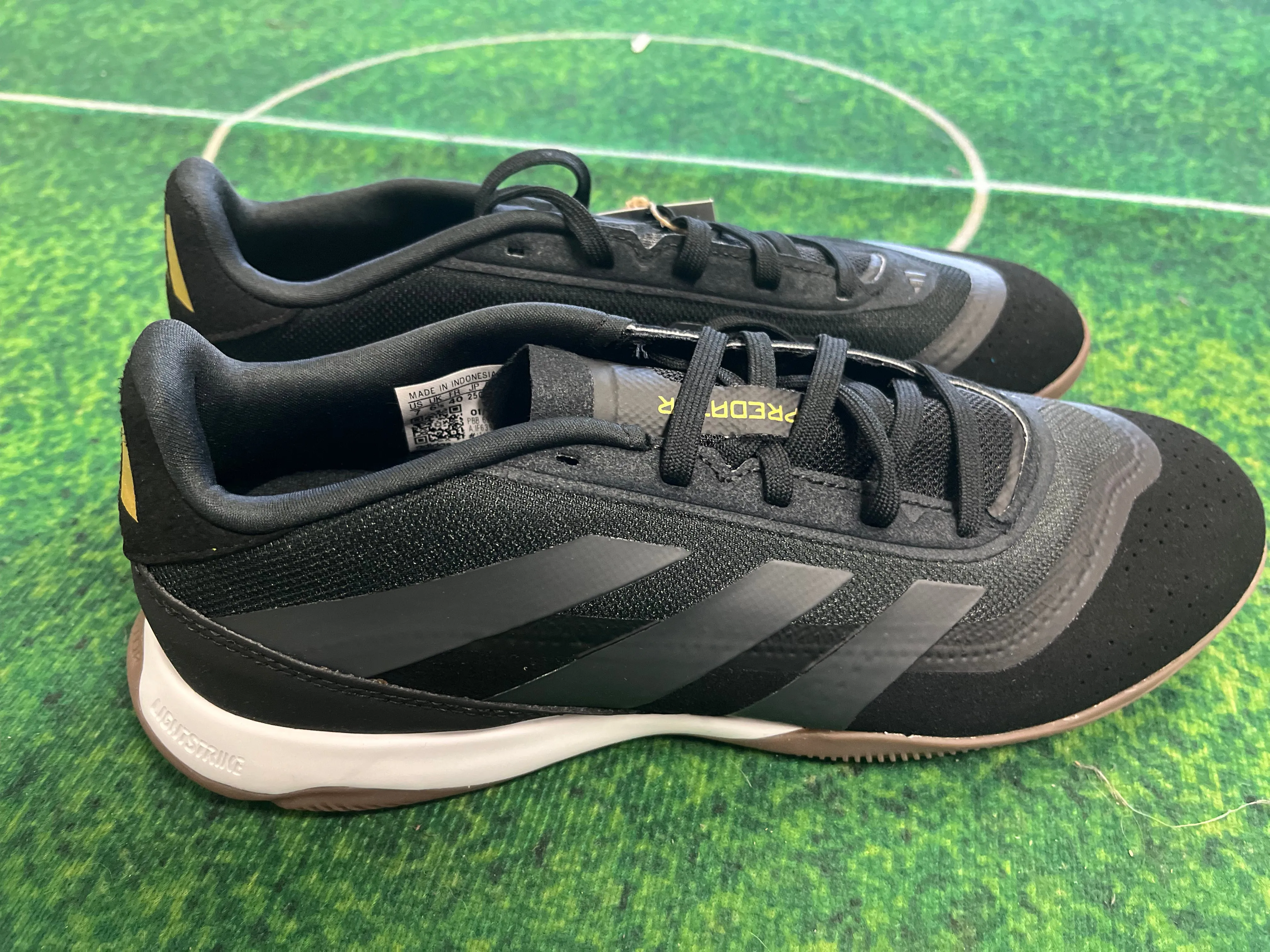 Adidas Predator League Indoor Soccer Cleats Black/ Gold