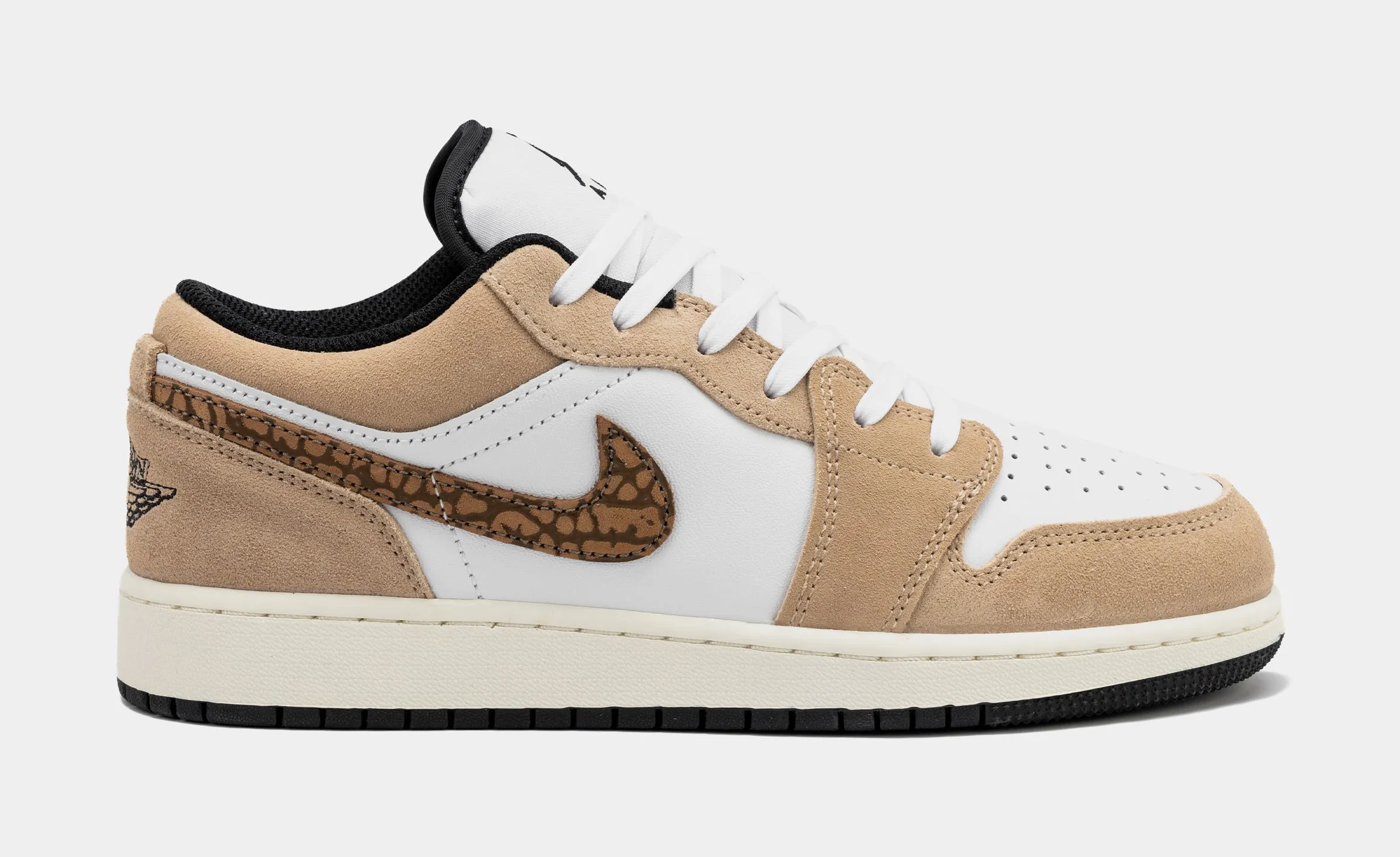 Air Jordan 1 Low SE Brown Elephant Grade School Lifestyle Shoes (Hemp/White/Black/Light British Tan)