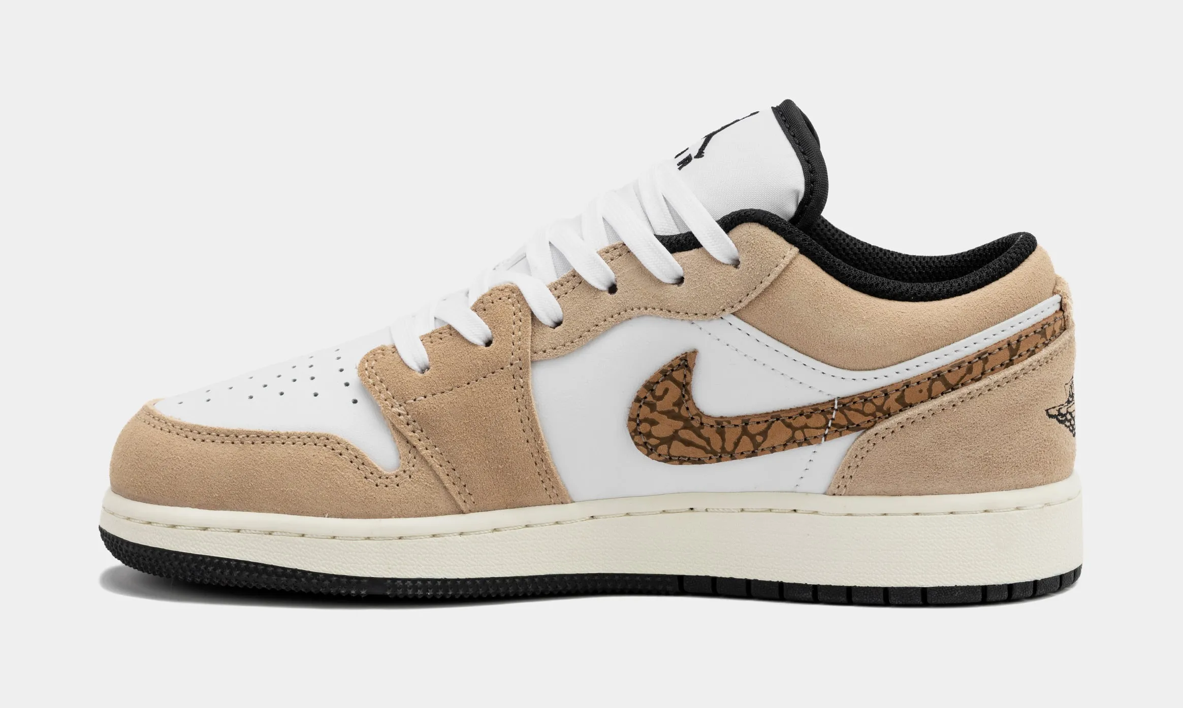 Air Jordan 1 Low SE Brown Elephant Grade School Lifestyle Shoes (Hemp/White/Black/Light British Tan)