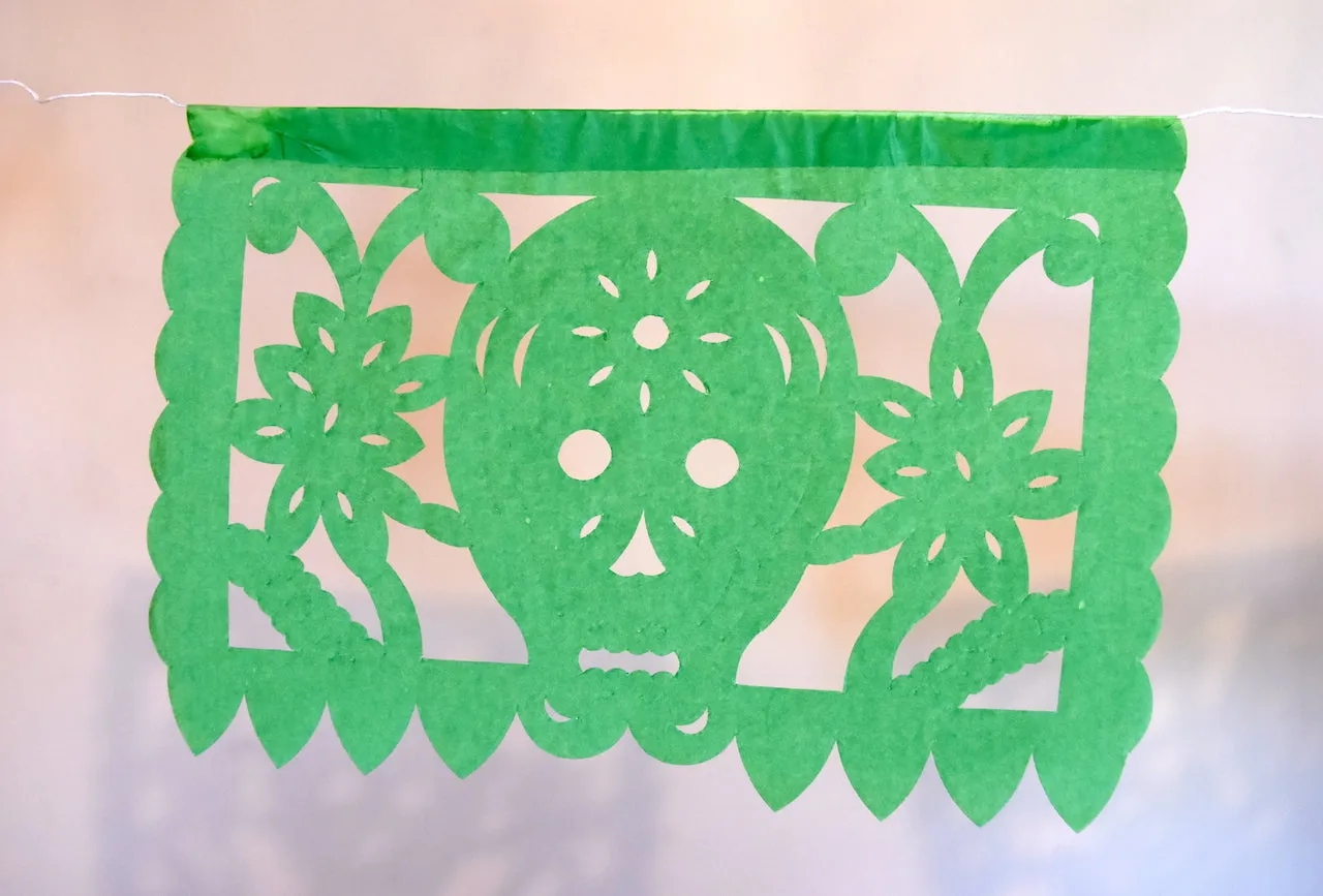 Mexican Day Of The Dead Bunting Halloween Decor | 5m/16ft Banner with 16 Small Flags