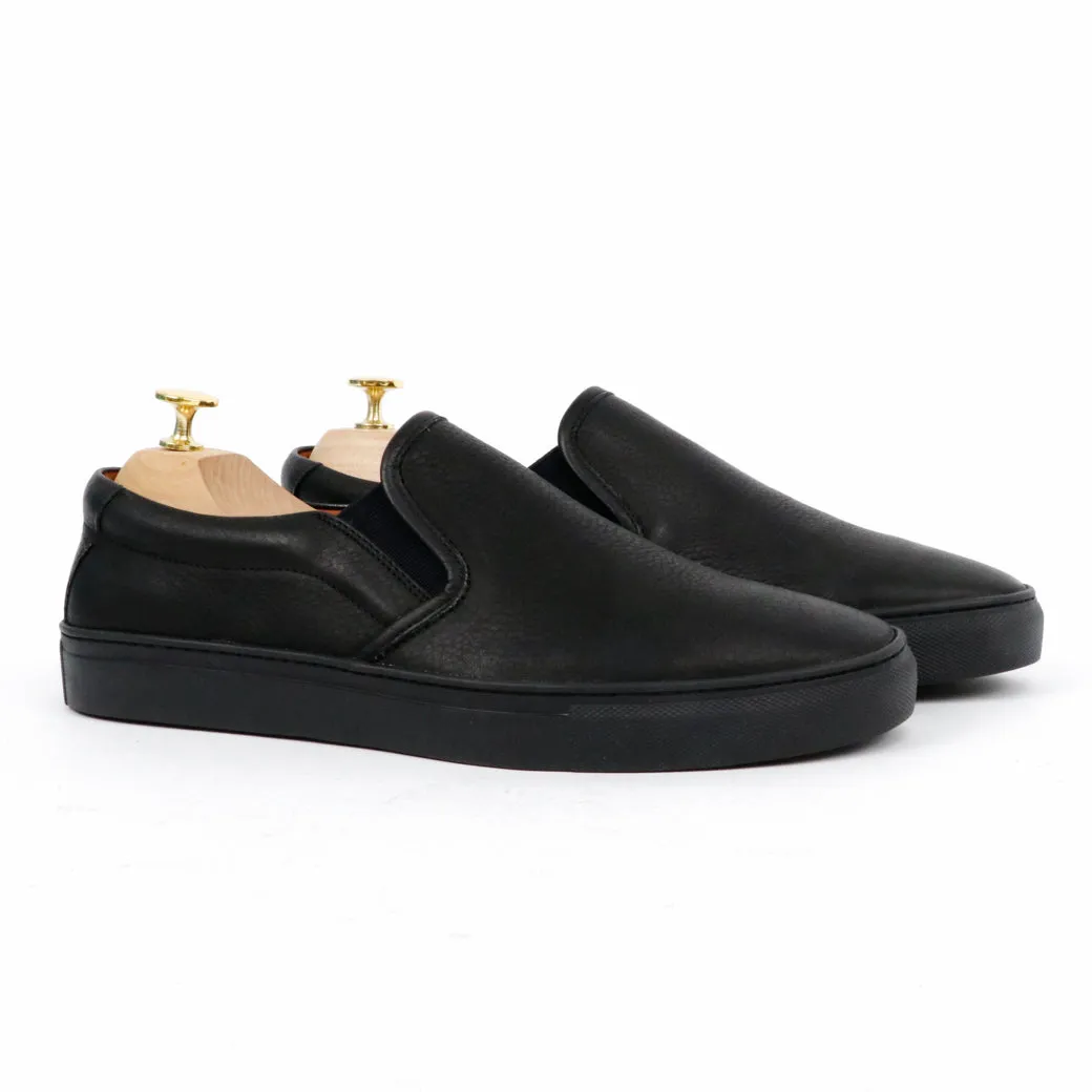 "The Common" Slip-On Sneaker Chamois Black