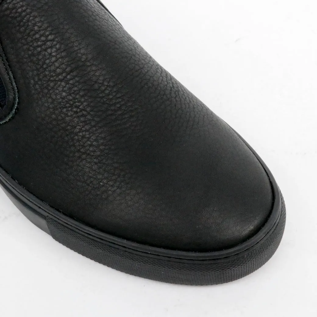 "The Common" Slip-On Sneaker Chamois Black