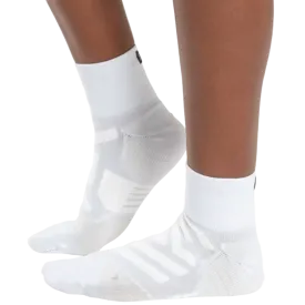 WOMEN'S PERFORMANCE MID SOCK